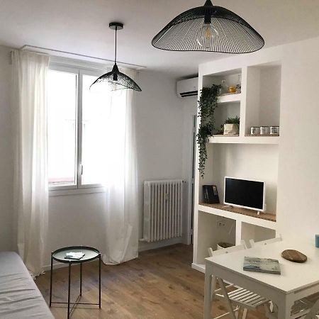Le Penequet : L'Appartement Du Vieux Port ☺ Марсель Экстерьер фото