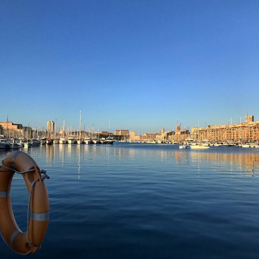 Le Penequet : L'Appartement Du Vieux Port ☺ Марсель Экстерьер фото